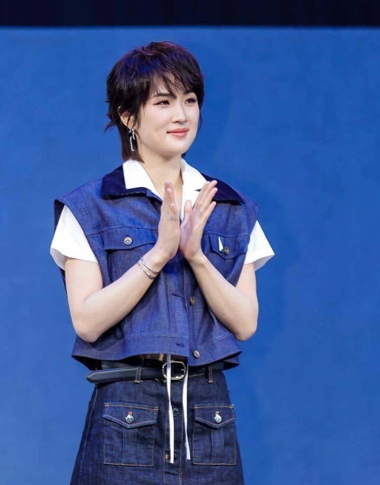 4000华为员土集体“喜提”新车,姚安娜这波操作秀翻全场