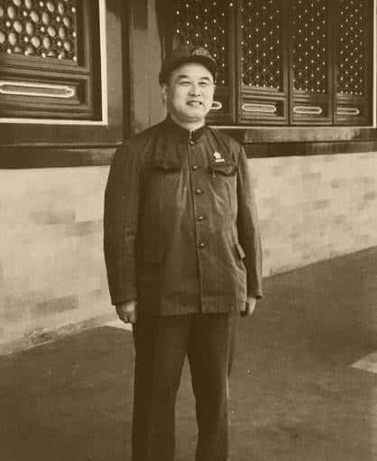 李德生从开国少将,升迁到正国级,他为何能获得毛泽东的信任?