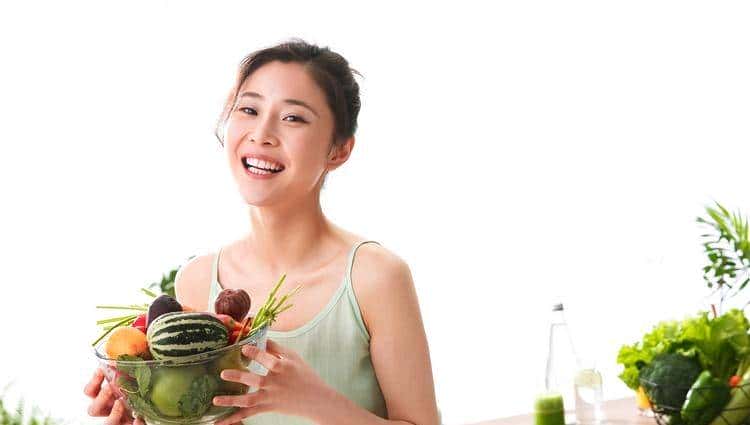 脸色黄?显疲惫?8种提亮食物吃出光感!