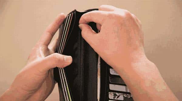 “挖呀挖”黄老师爆火后狂赚百万？网友：挖的是我们的钱包吧？