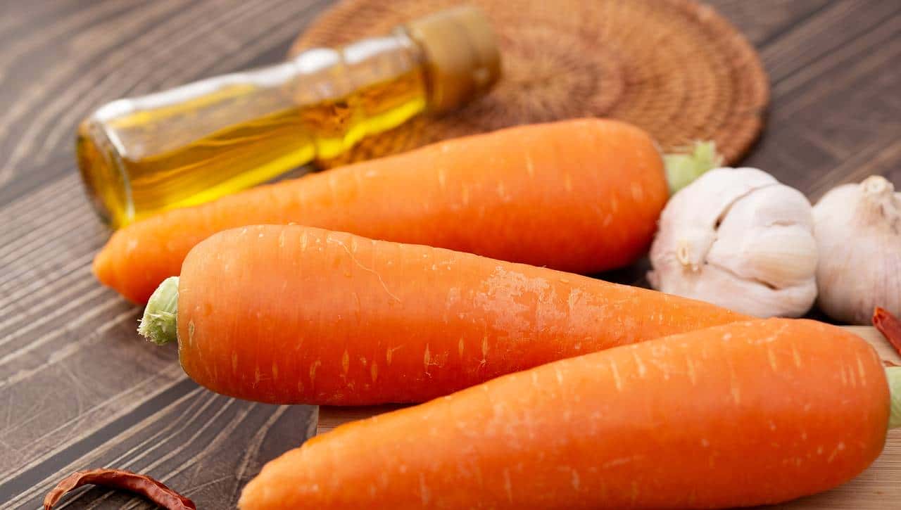 脸色黄?显疲惫?8种提亮食物吃出光感!