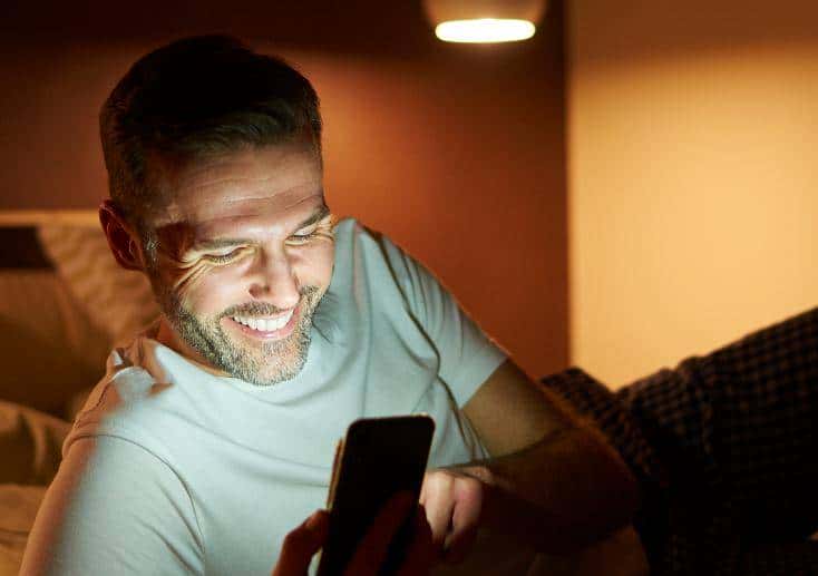 你手机里的软件，真的会监听你吗？背后的真相藏不住了