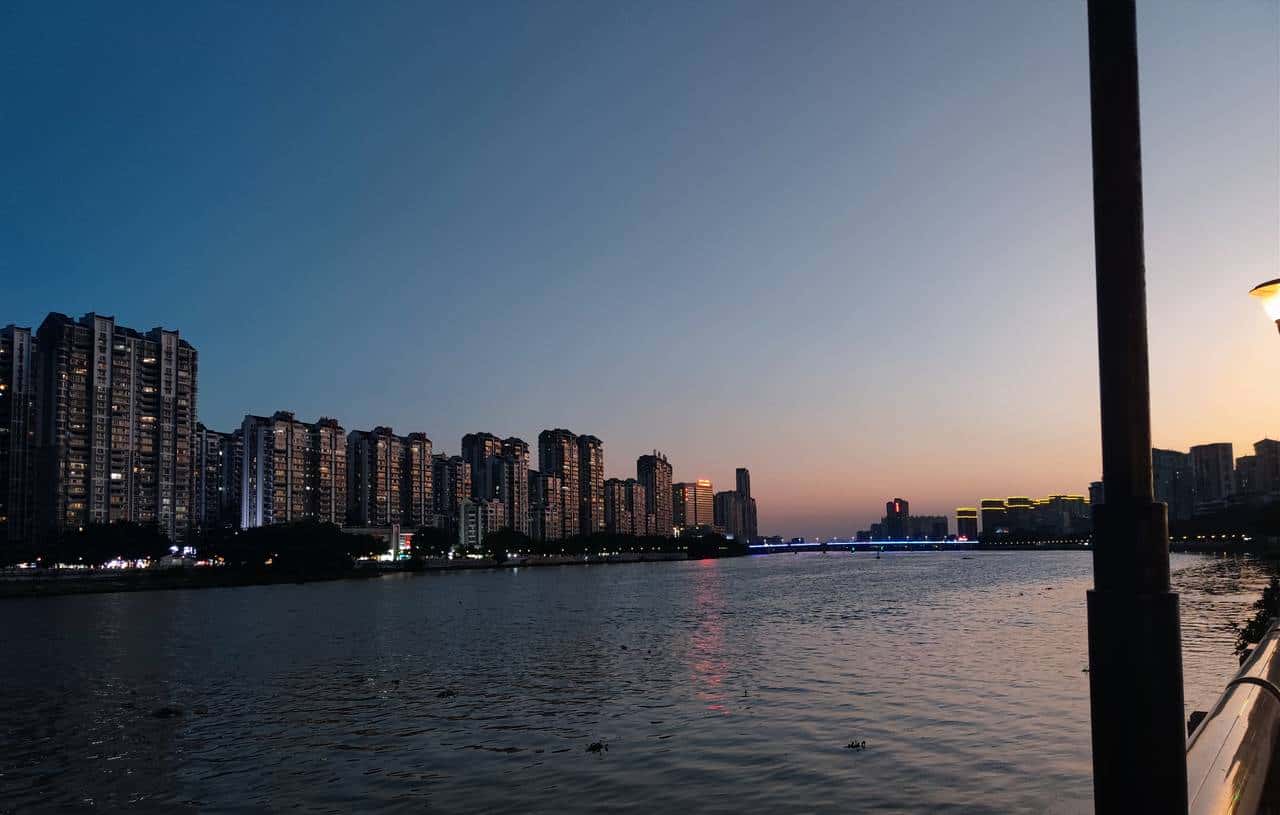 K40与10Ultra,过气旗舰与焊门员的对决