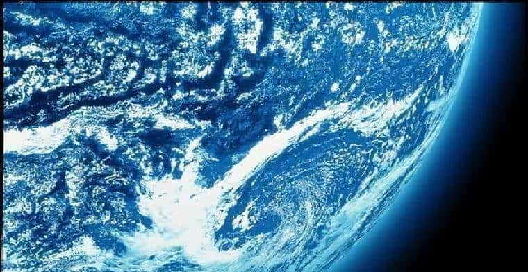 美国三亿人已被淘汰,一本手册揭开真相,大国门槛已升至十亿