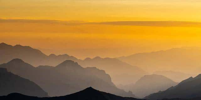 “一辈子都写不出的神仙句子,我帮你整理了28句,喜爱自取”