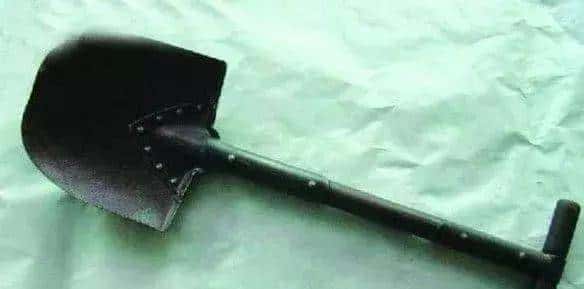 独一无二的中国兵工铲，20多种功能让世人惊叹