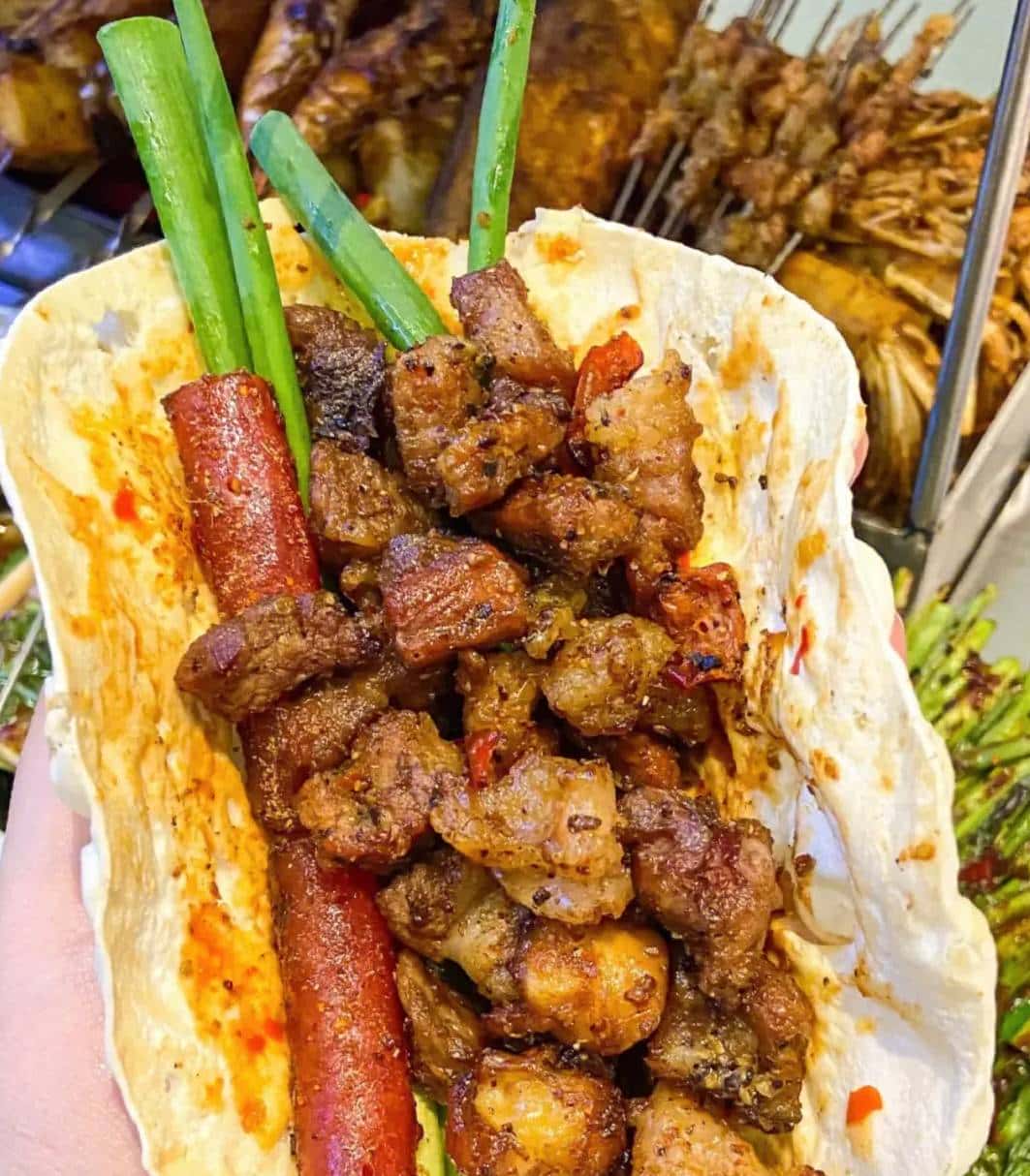 淄博烧烤和挖呀挖呀挖