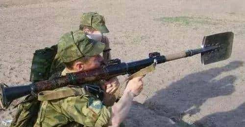 独一无二的中国兵工铲，20多种功能让世人惊叹