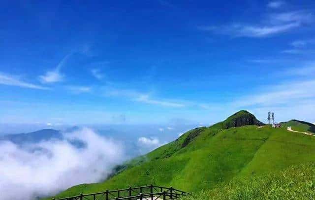 景德镇在哪个省？该省份还有哪些景点？