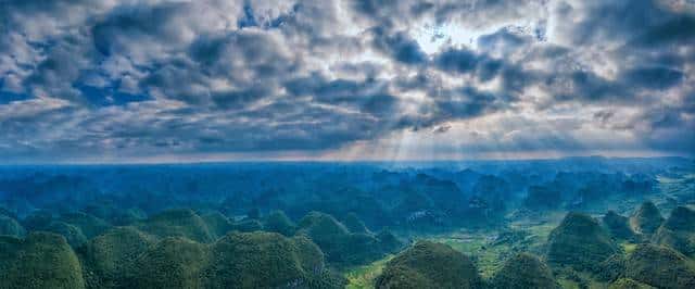 推介词范文赏析 | 10余处引经据典，50余处绝妙比喻，12处精妙拆字