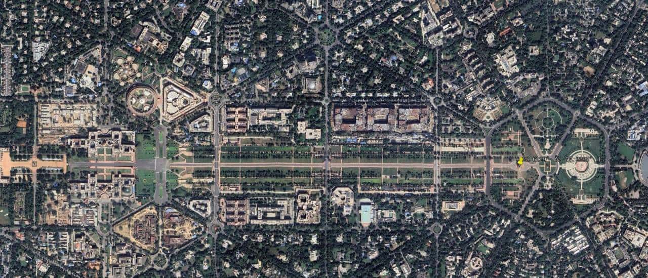 全球面积最大的10个广场的经纬度坐标