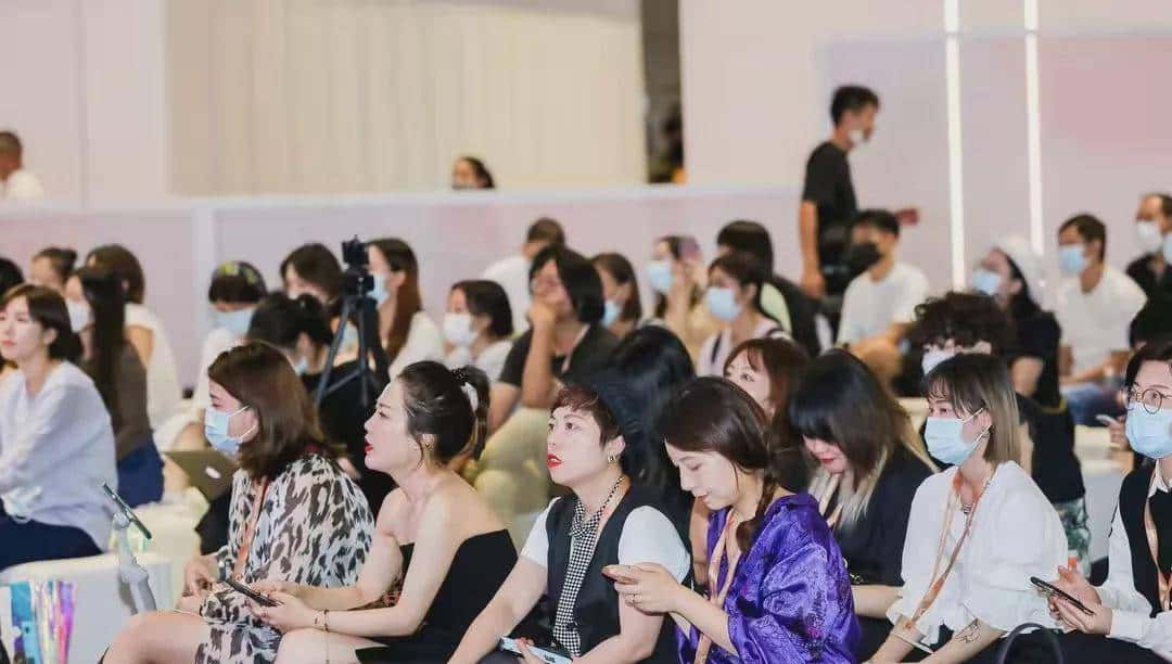 中国纺联秋季联展 | 奋进于当下，收获在金秋，进发“十四五”新征程