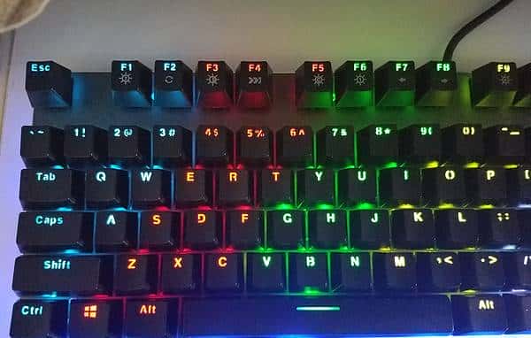 惊世骇俗的诚意之作 — SAMSUNG 三星 Galaxy S7 edge 星钻黑 使用测评