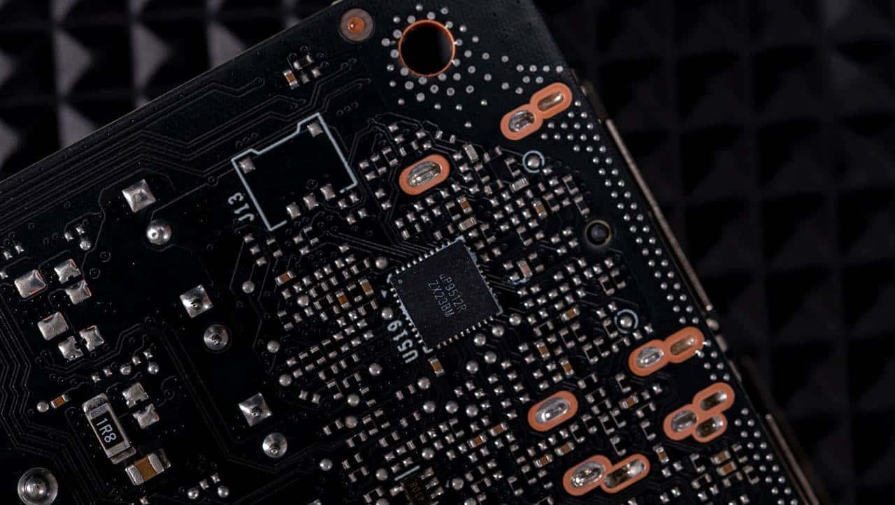 GeForce RTX 4070 Ti SUPER首发评测：加量不加价，2K超高刷的最佳拍档