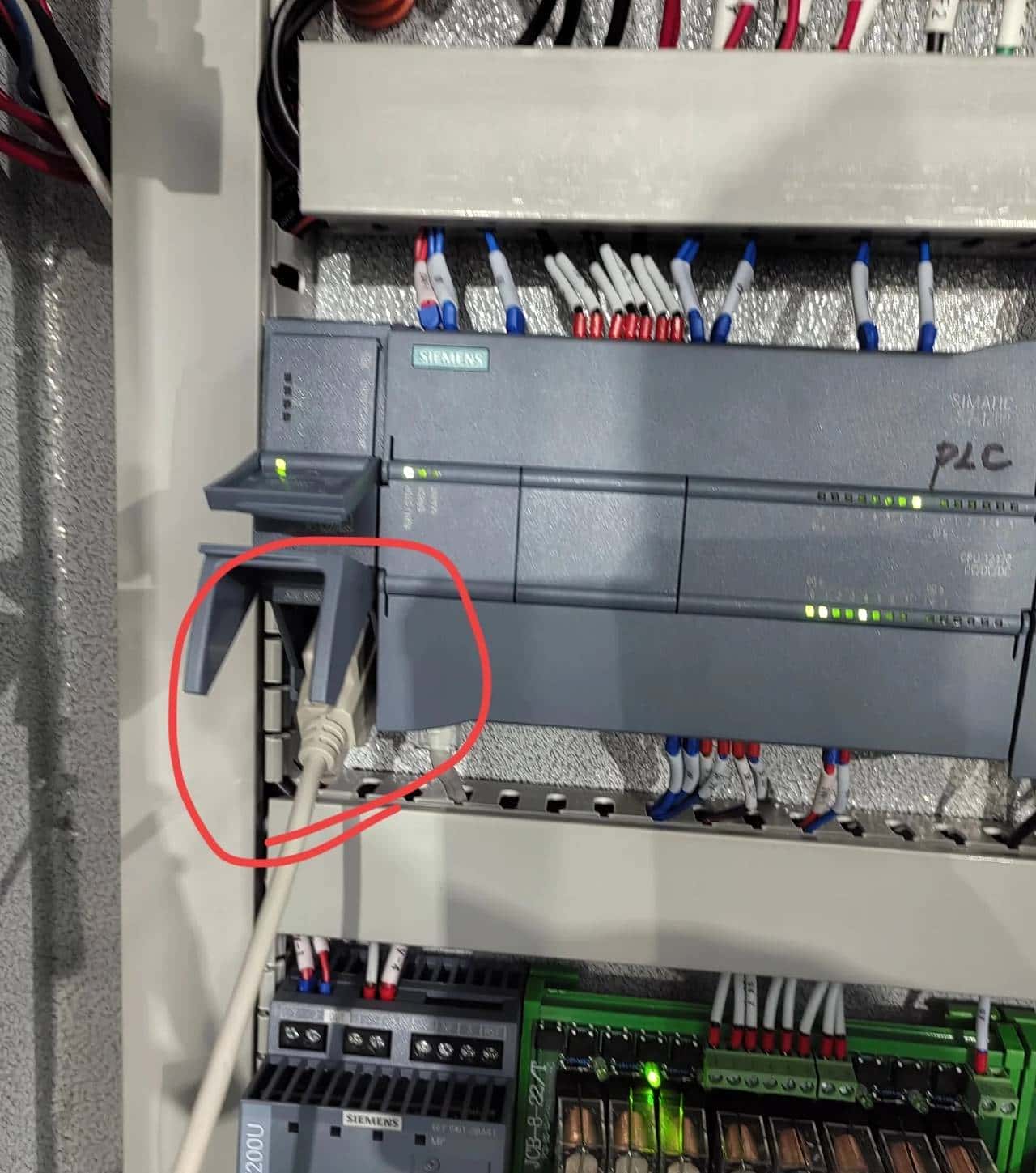 西门子S7-1200 CM1241的MODBUS RTU从站与MODSCAN32模拟通信