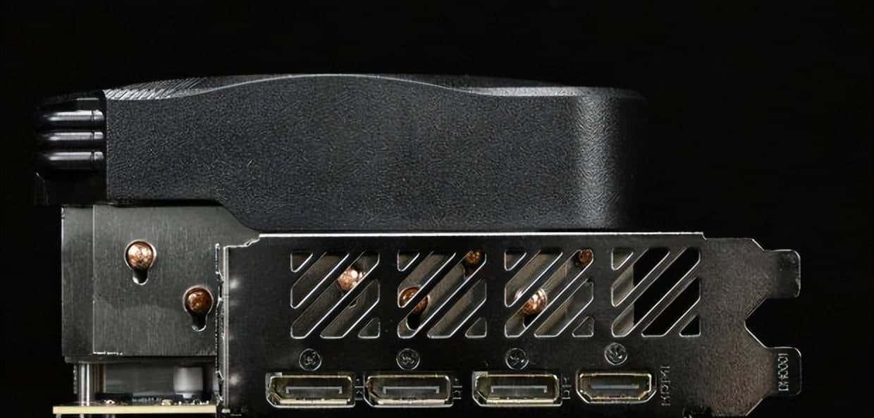 RTX4080显卡DLSS3测试详解：画质不变帧数提升40%