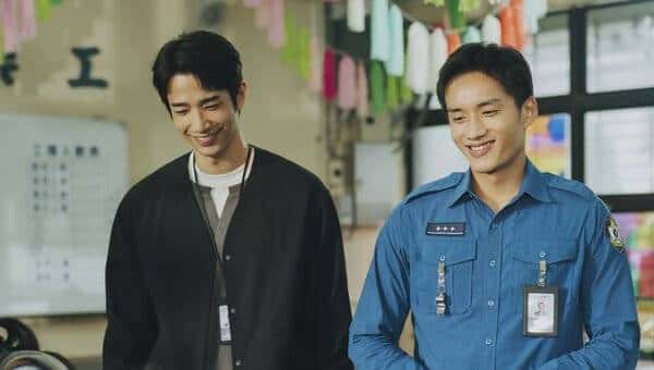 菜鸟监狱管理员遭囚犯性骚「全身被摸光」　《监所》开播登冠军！