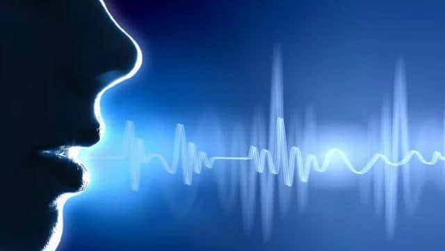 英文阅读— male voices differently from females