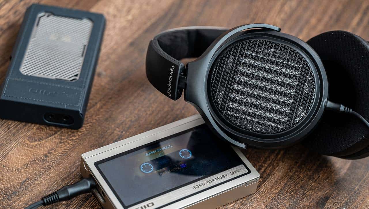 飞傲＆翡声 JT7：几百块的“正经平板头戴”？