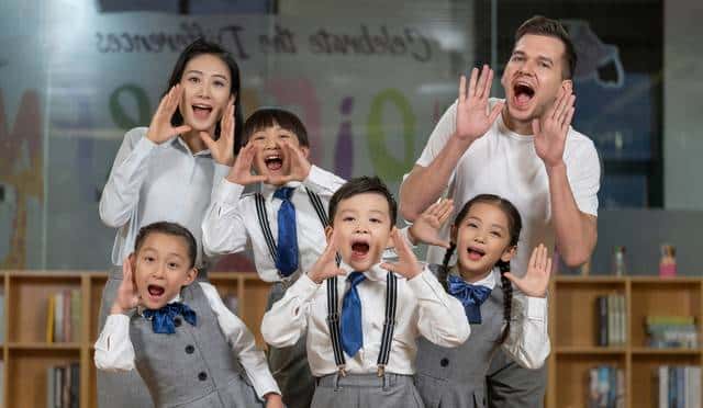 英语美文|1-6年级入门级英语美文40篇:好读好记,词汇语感一起抓