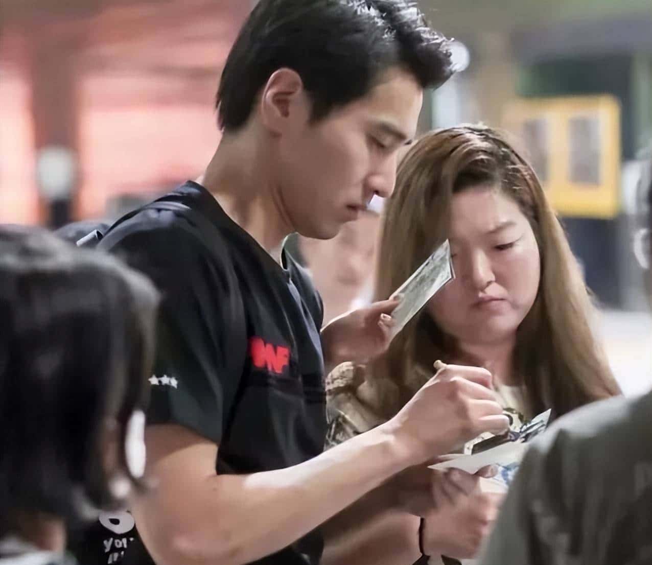 干净绝版的高圆圆，错付了吗？