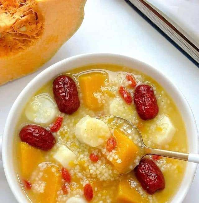 “冬天吃一果，中药不用喝”，冬天这果使劲吃，气色好不显老！