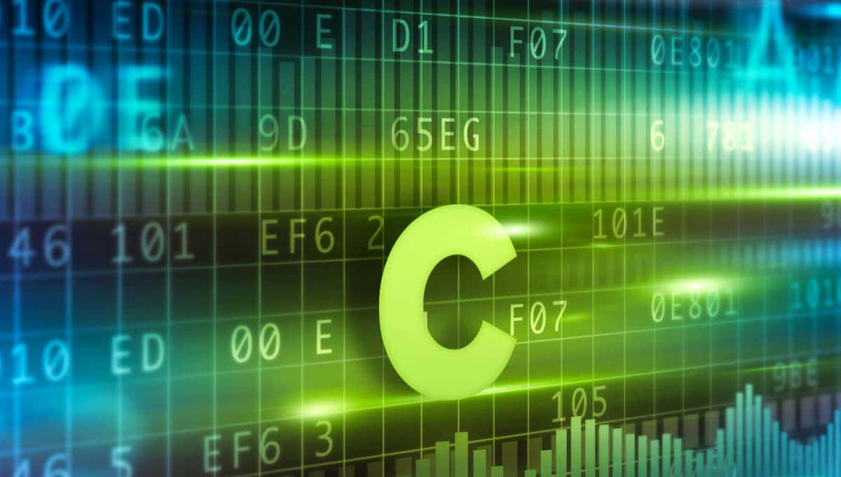 计算机是如何存储小数的？在C语言编程中，应该注意什么？