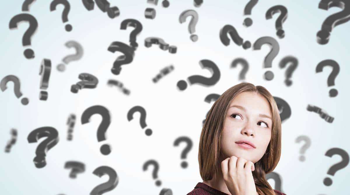 计算机是如何存储小数的？在C语言编程中，应该注意什么？