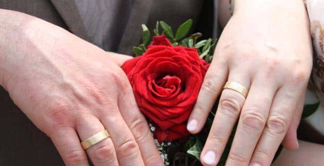 女人想你了，一般会发出这几种信号，藏不住的