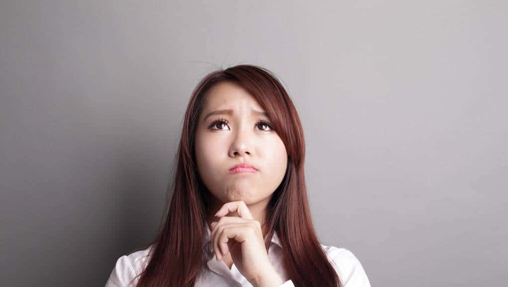 计算机是如何存储小数的？在C语言编程中，应该注意什么？