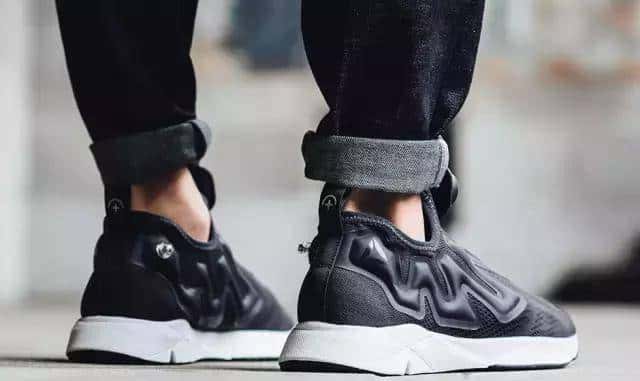 杨幂小贝的65元布鞋,刘雯最新款网红鞋,17年这些运动鞋要火