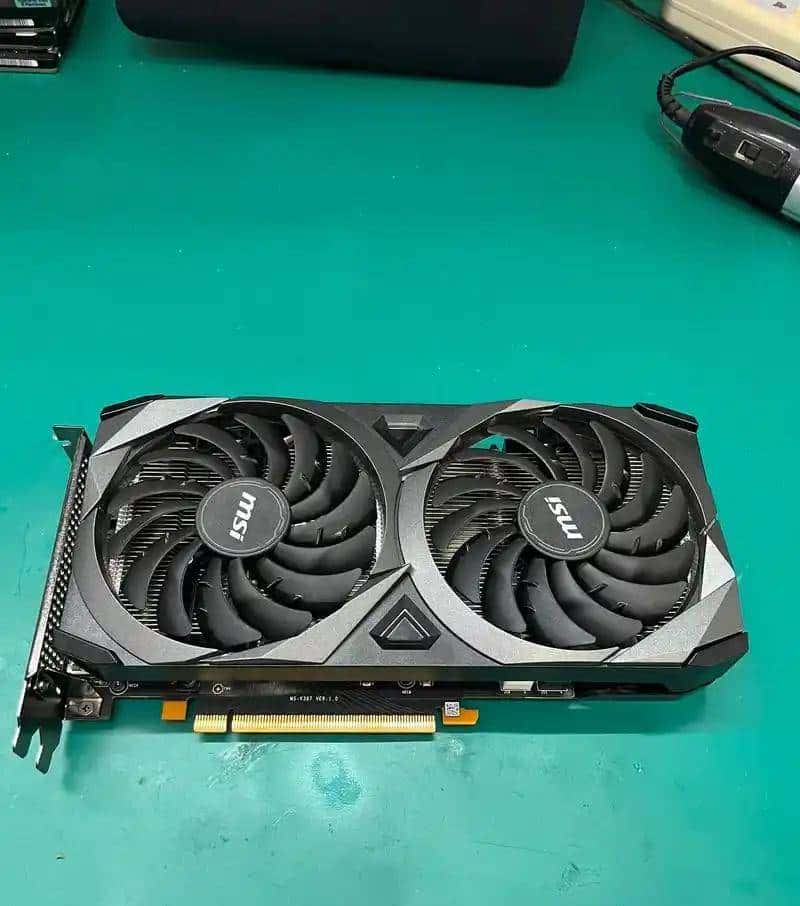 不再 “矿” 力输出!2-4张4090搞定超大模型,国产技术降本又增效