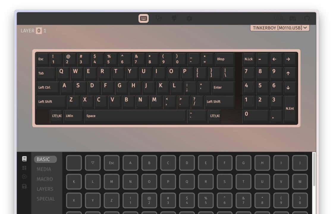 99 刀买到一把 40 年前的苹果键盘，它竟成了我 2025 年的「码字神器」