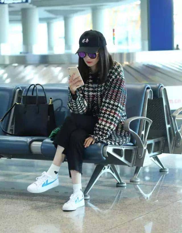 杨幂小贝的65元布鞋,刘雯最新款网红鞋,17年这些运动鞋要火