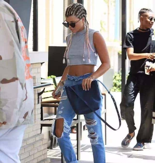 杨幂小贝的65元布鞋,刘雯最新款网红鞋,17年这些运动鞋要火