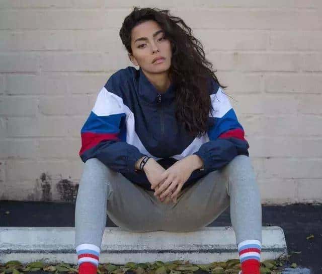 杨幂小贝的65元布鞋,刘雯最新款网红鞋,17年这些运动鞋要火