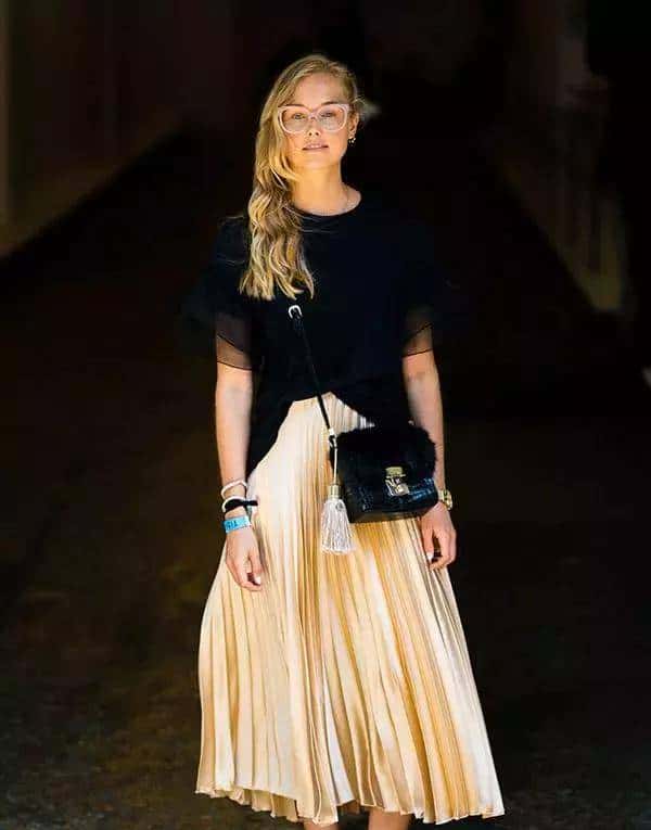 杨幂小贝的65元布鞋,刘雯最新款网红鞋,17年这些运动鞋要火