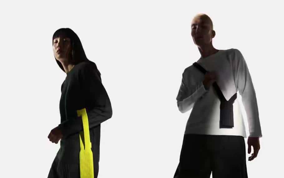 一块布卖1299元？苹果新配件冲上热搜，有人边骂智商税边买