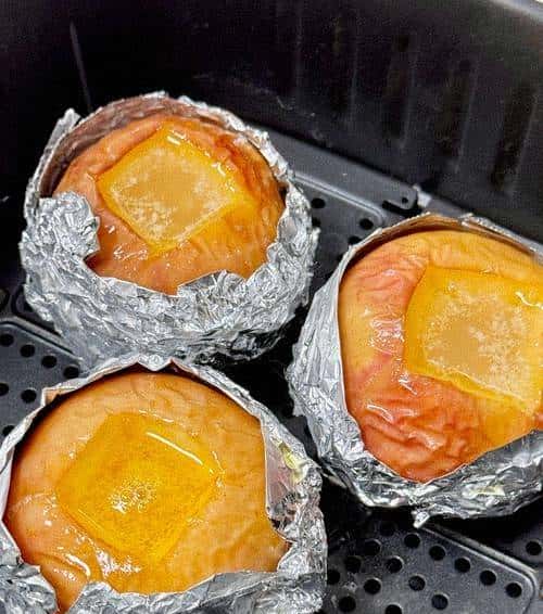 冬天必试的暖心甜品：自己动手烤苹果，香气满屋暖意浓