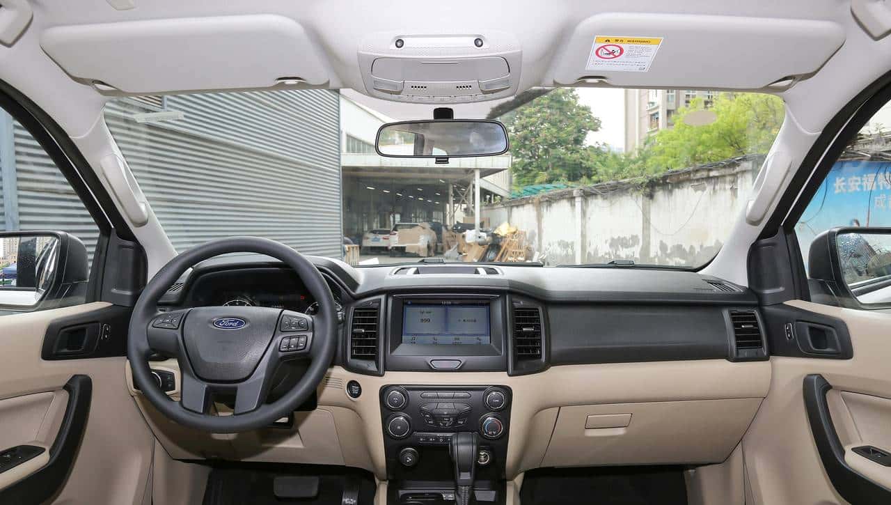 露营博主提福特撼路者：2年实测，越野露营顶用吗？