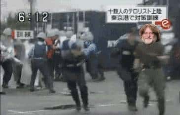 Steam与Epic的平台战争中，暗含了怎样的行业规则？