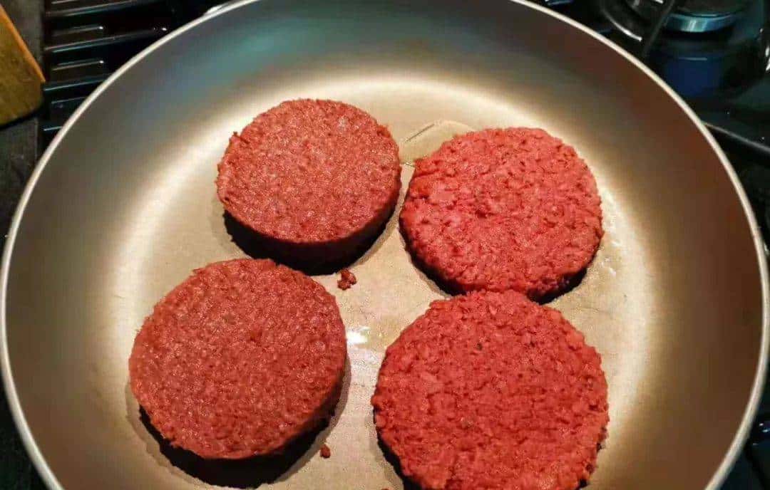 中国早就有豆腐了，还要“人造肉”干什么？外国的人造肉跟中国的素肉有什么区别？