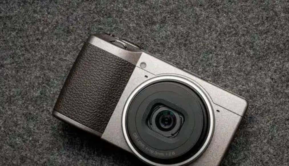 富士 X-Pro2 凭啥成街拍 “永动机”?十年老炮的三大硬核优势