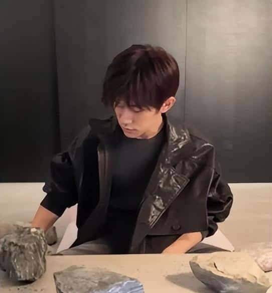 舒淇锐评易烊千玺，不提演技二字，却一针见血，句句戳观众心坎