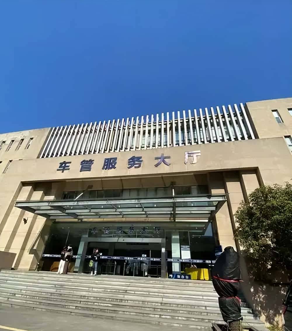 只知道车牌号，如何查车辆相关的信息？车牌号查车辆方法！