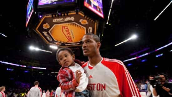 父亲节到来 盘点NBA赛场上的萌爸