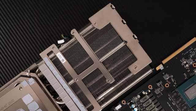 精致奢华的性能巨兽,微星 GeForce RTX 4080 16GB SUPRIM X 超龙显卡评测