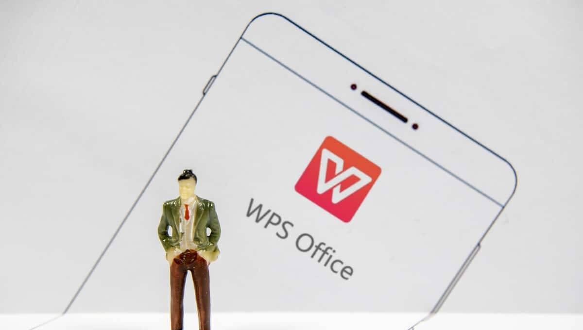 没有对比就没有伤害,Office和WPS到底选哪个?