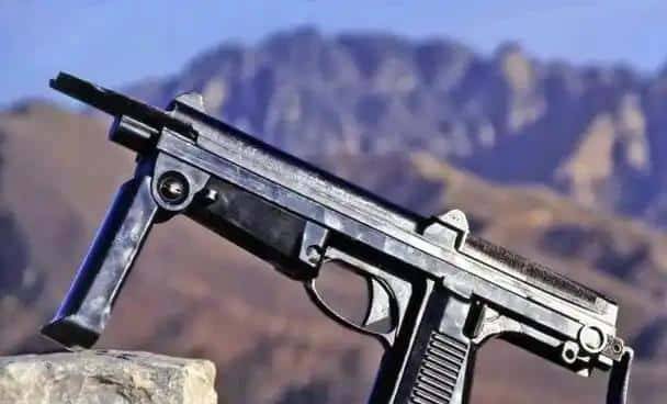 小AK—中国79式冲锋枪