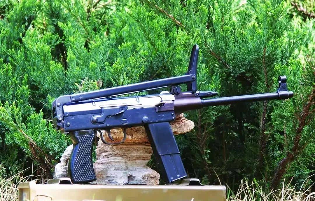 小AK—中国79式冲锋枪